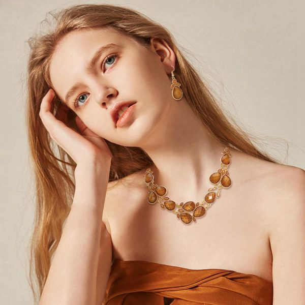 Firstmeet Shiny Resin Water Drop Collar Necklace with Earrings - Image 9